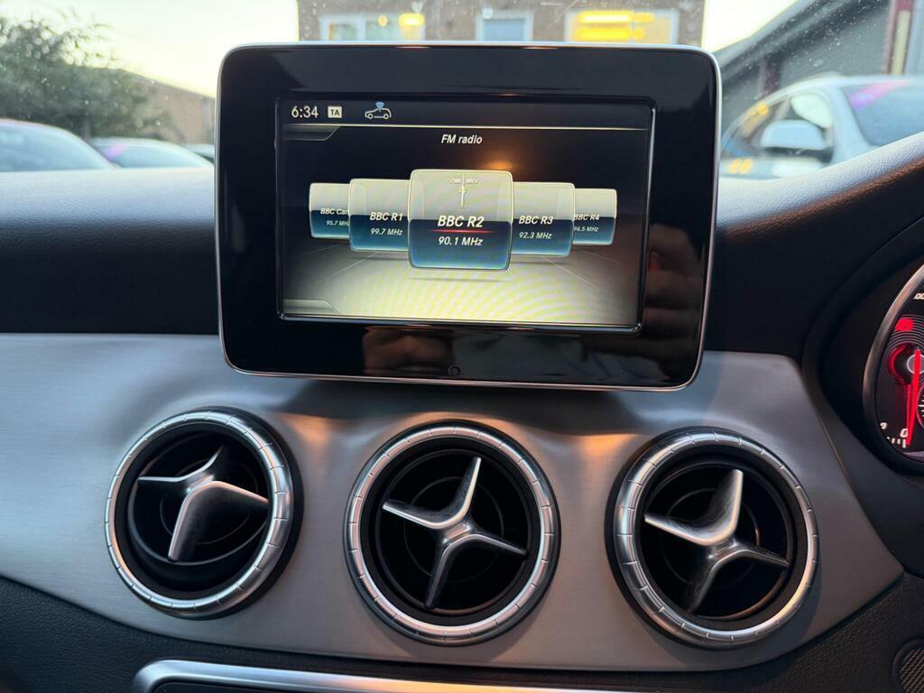 Mercedes-Benz CLA Class 220D Amg Line Tip Silver #40