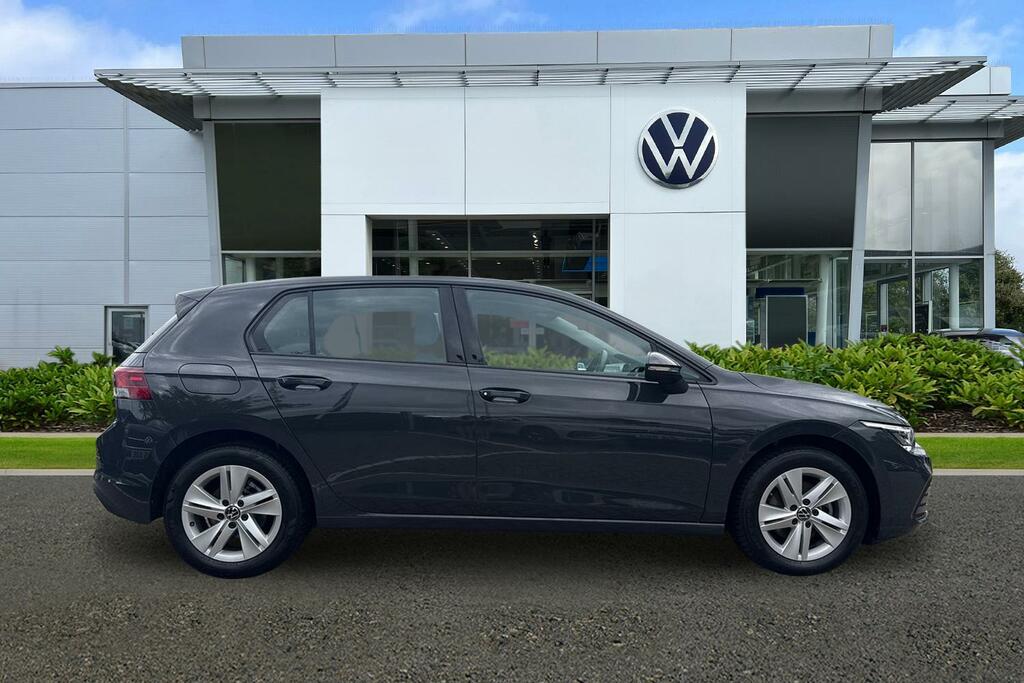 Volkswagen Golf 1.5 Tsi Life BT24VLY #4