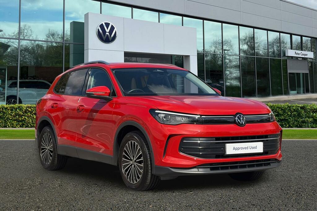 Volkswagen Tiguan 1.5 Etsi Match Dsg Red