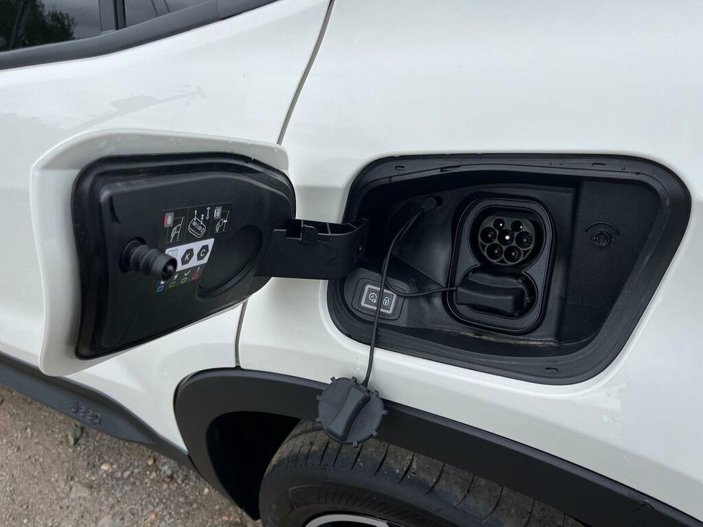 Jeep Avenger 1.2 E-hybrid Summit Dct Grey #23