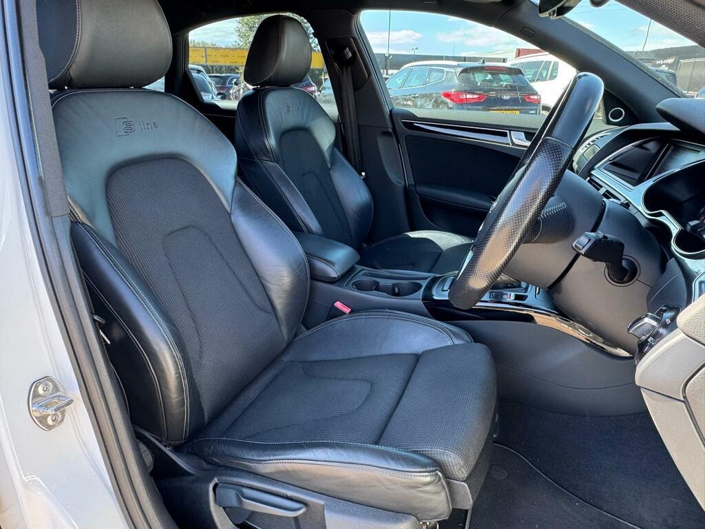 Audi A4 2.0 Tdi Black Edition Plus Euro 5 Ss White #3