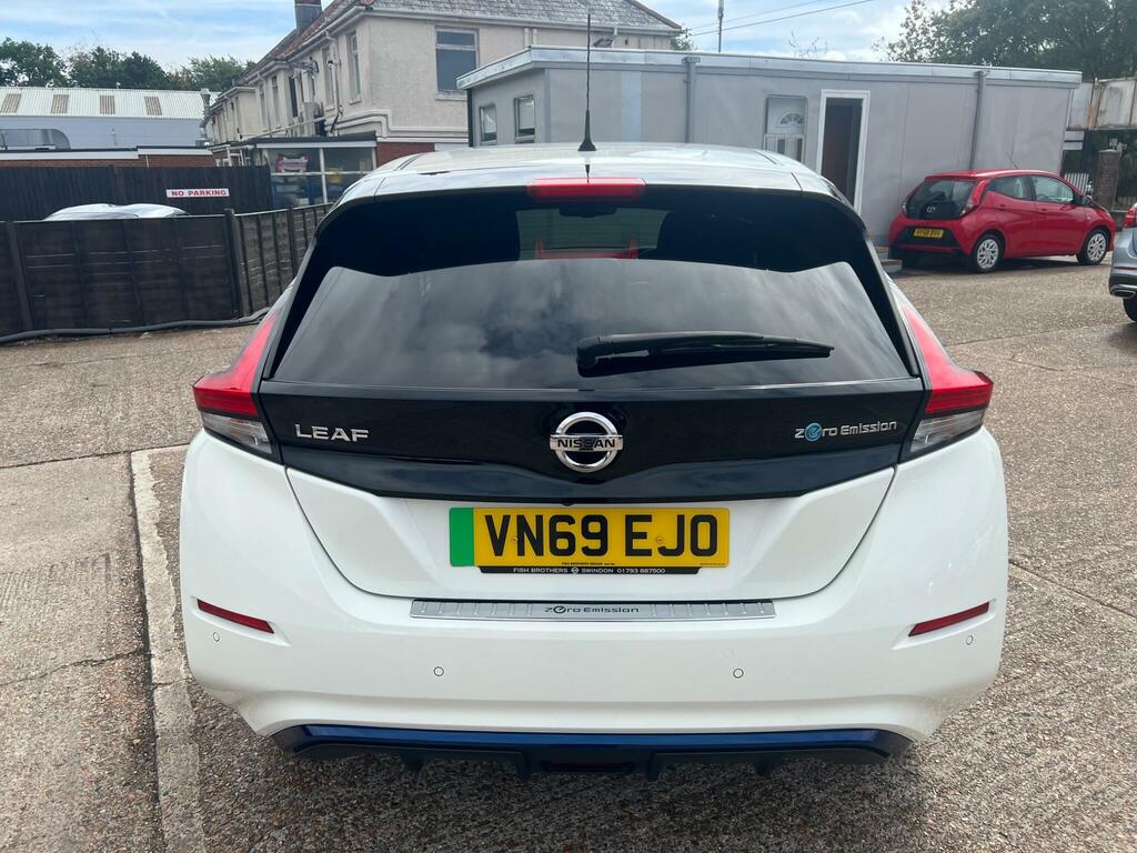 Nissan Leaf 40Kwh Tekna White #6