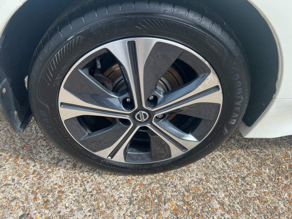 Nissan Leaf 110Kw Acenta 40Kwh 90,591  #9