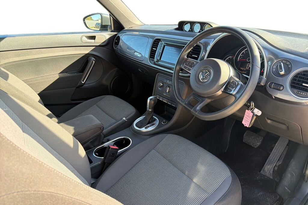 Volkswagen Beetle 2.0 Tdi 110 Bluemotion Tech Design Dsg #6