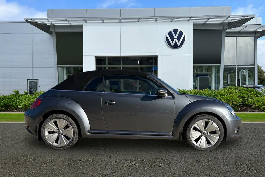 Volkswagen Beetle 2.0 Tdi 110 Bluemotion Tech Design Dsg #4