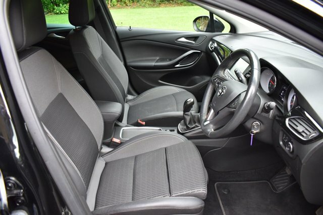Vauxhall Astra 1.2 Turbo Griffin Edition Hatchback Man Black #6