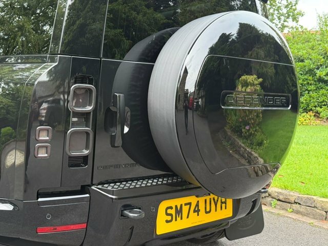 Land Rover Defender 3L X-dynamic Hse Grey #48