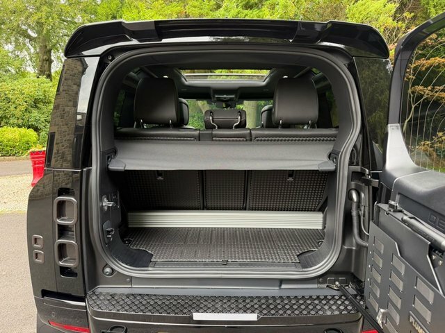 Land Rover Defender 3L X-dynamic Hse Grey #34