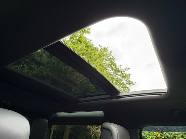 Land Rover Defender 3L X-dynamic Hse Grey #19