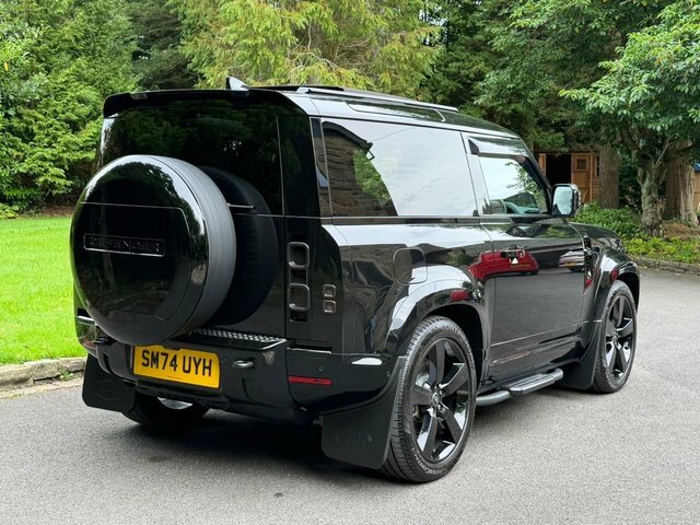 Land Rover Defender 3L X-dynamic Hse Grey #41