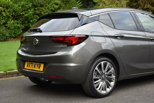Vauxhall Astra 1.5L Griffin Edition Silver #30
