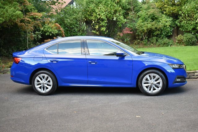 Skoda Octavia 1.4 Tsi Iv 13Kwh Se L Hatchback Plug-in Blue #2
