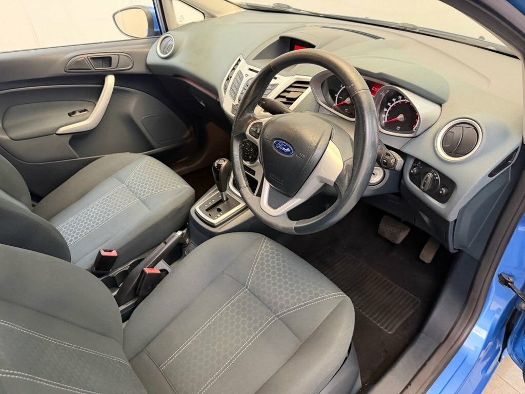 Ford Fiesta Edge Black #11