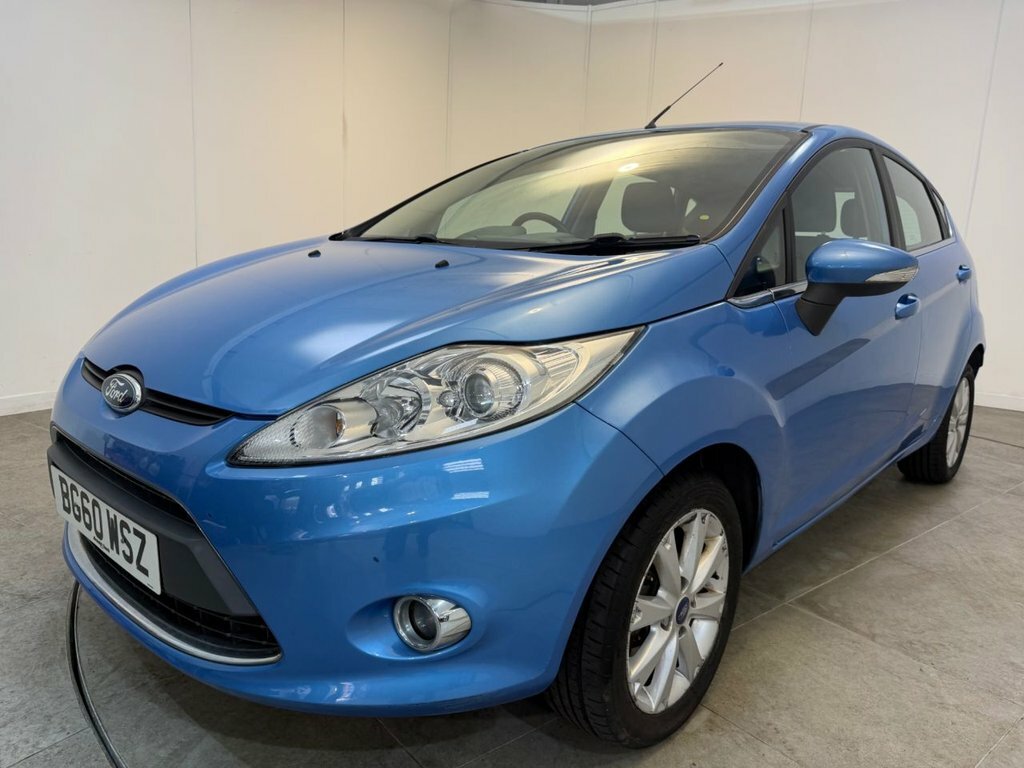 Ford Fiesta Edge Black #5