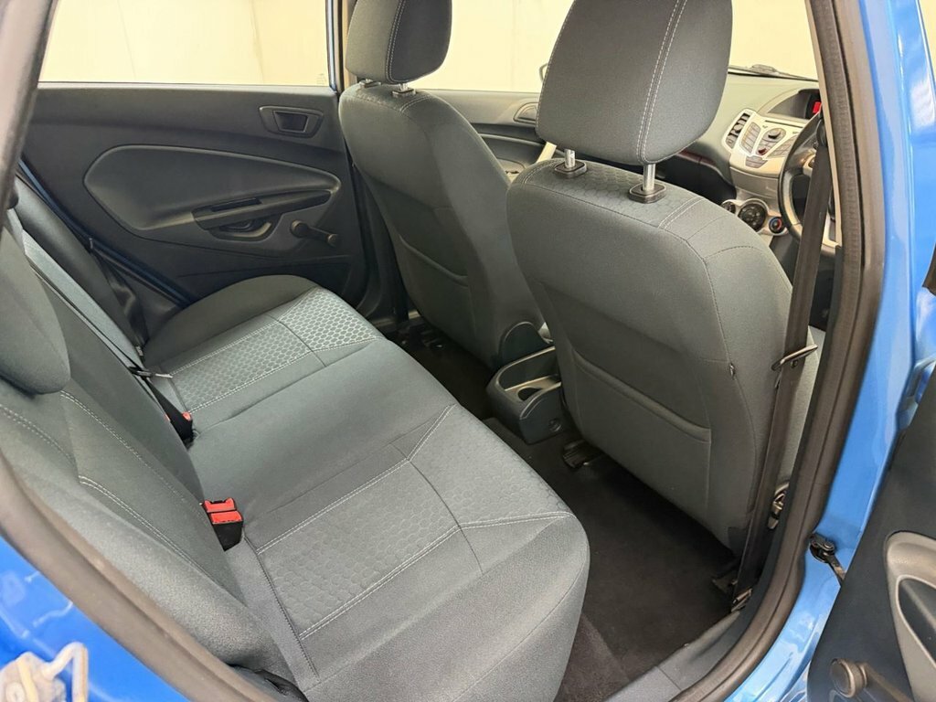 Ford Fiesta Edge Black #18