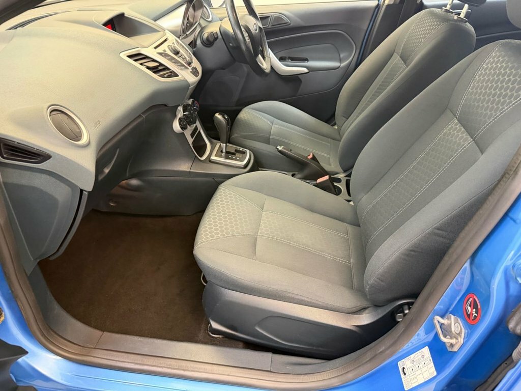 Ford Fiesta Edge Black #37