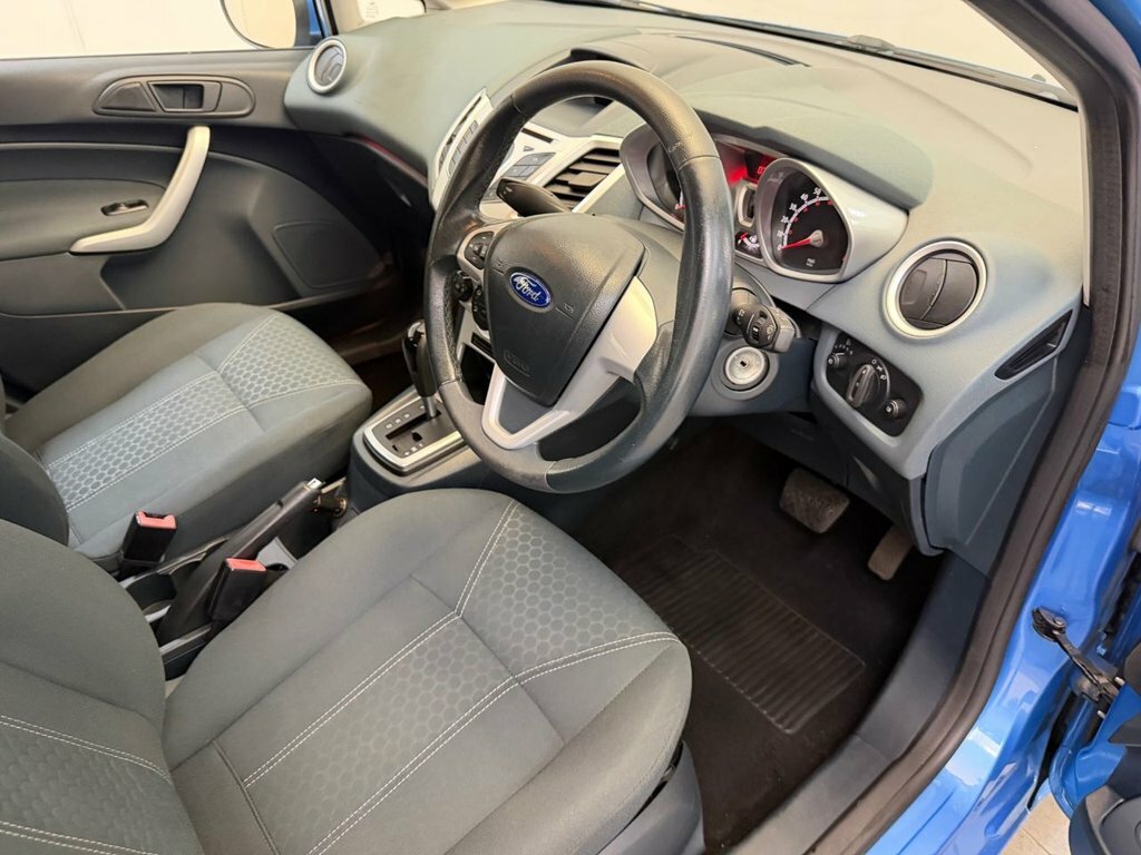 Ford Fiesta Edge Black #25