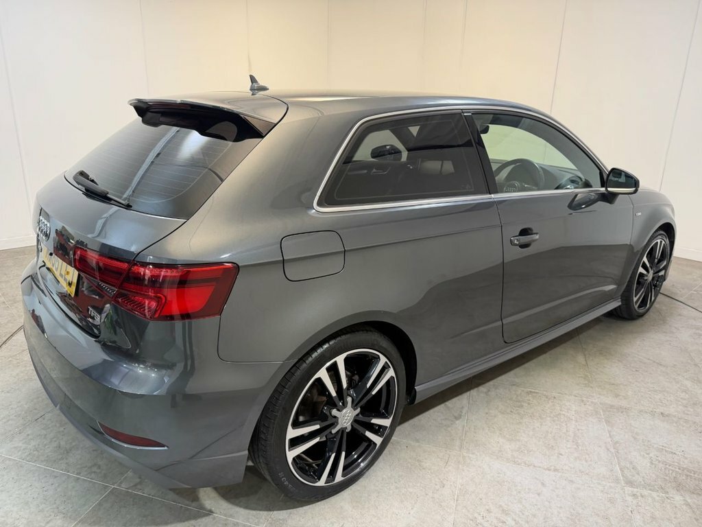Audi A3 2.0 S3 Sportback Tfsi Quattro Black Edition 306 Red #39