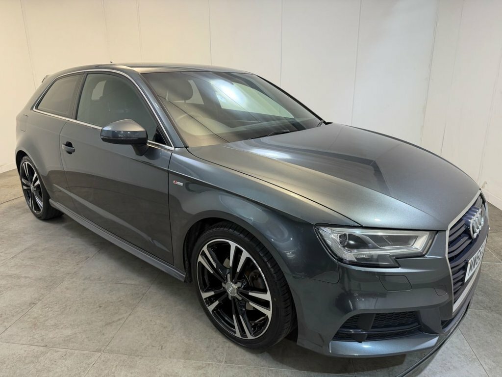 Audi A3 2.0 S3 Sportback Tfsi Quattro Black Edition 306 Red #35