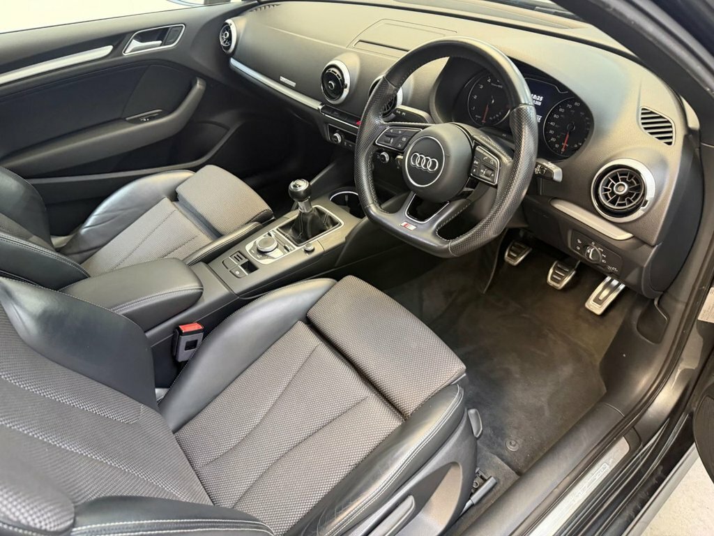 Audi A3 2.0 S3 Sportback Tfsi Quattro Black Edition 306 Red #14