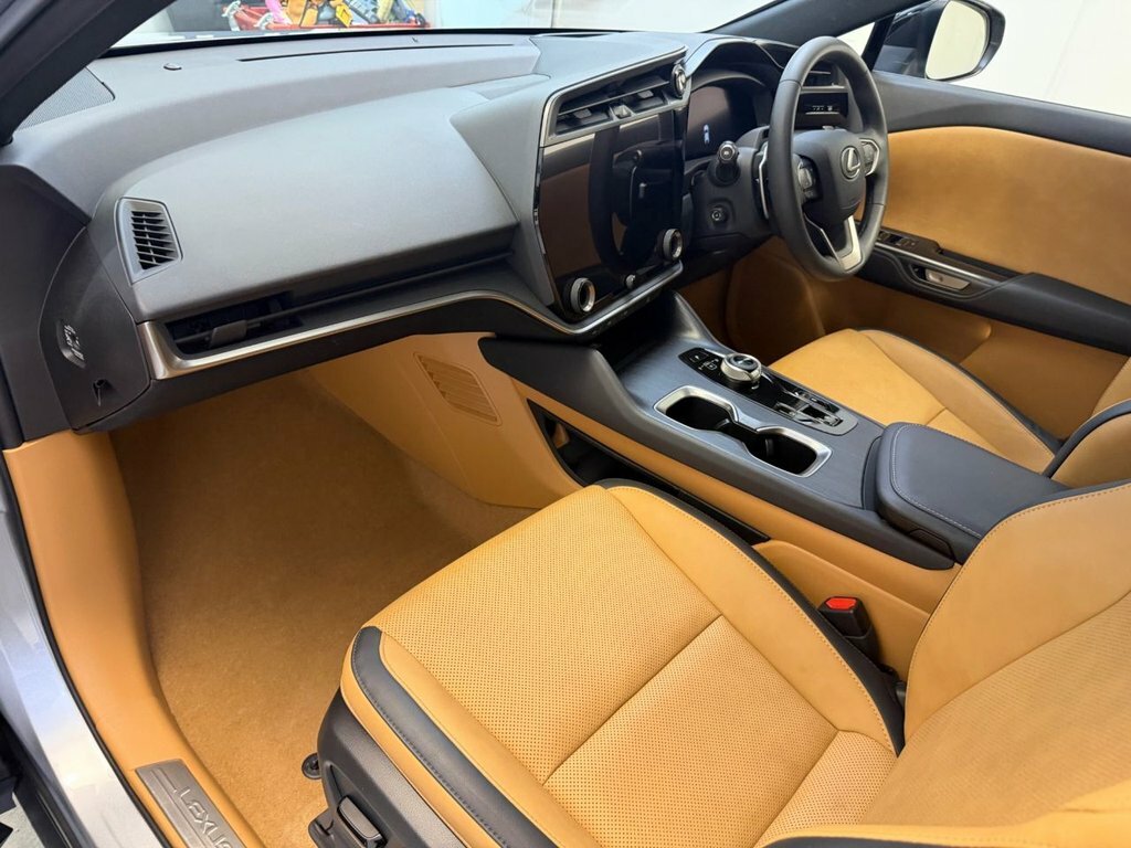 Lexus RZ 450E 71.4Kwh Premium Plus Suv Di Black #23
