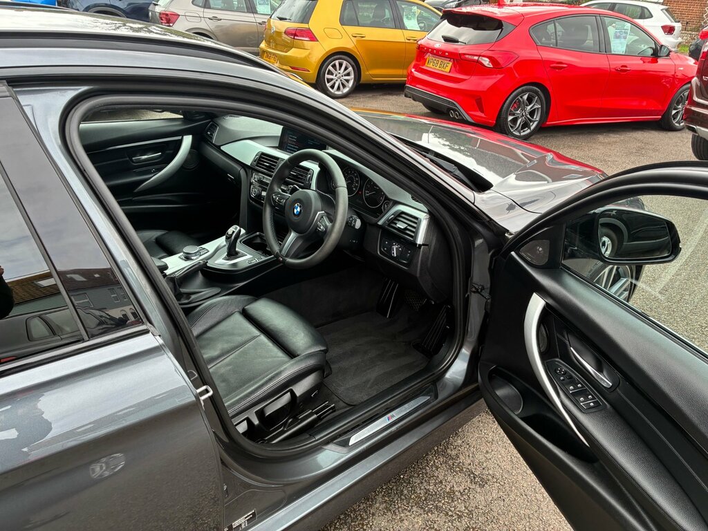 BMW 3 Series  Black #3