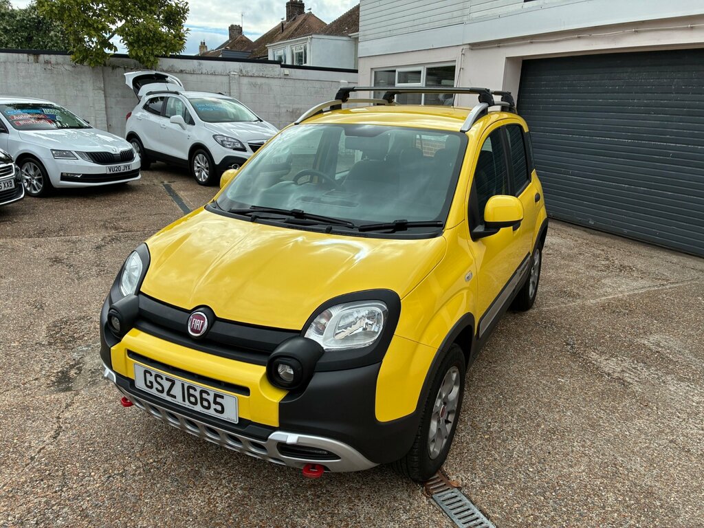 Fiat Panda Cross 0.9 Twinair 4 Seats 6 Yellow #4