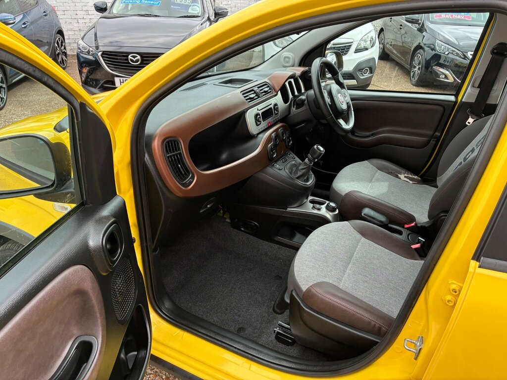 Fiat Panda Cross 0.9 Twinair 4 Seats 6 Yellow #5