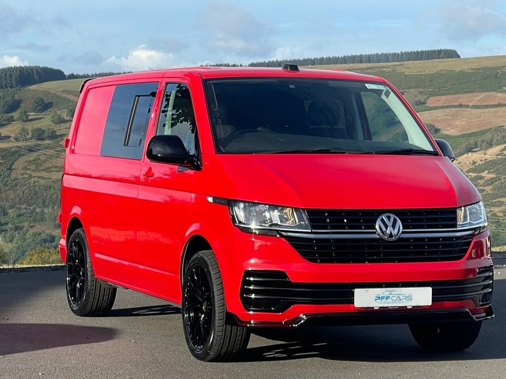 Volkswagen Transporter 2L Startline Red