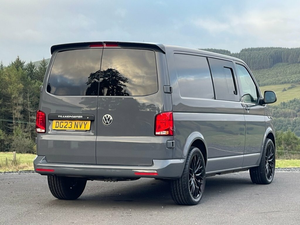 Volkswagen Transporter 2L Highline Grey #6