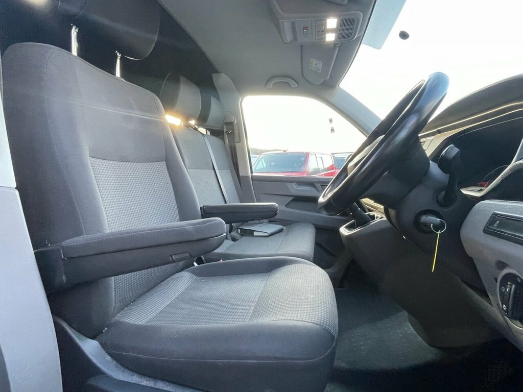 Volkswagen Transporter T6.1 2.0 Tdi Startline Black #27