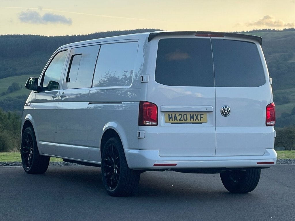 Volkswagen Transporter 2L Startline White #6