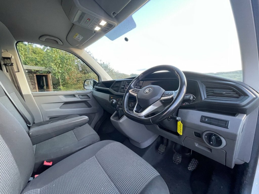 Volkswagen Transporter T6.1 2.0 Tdi Startline Black #36