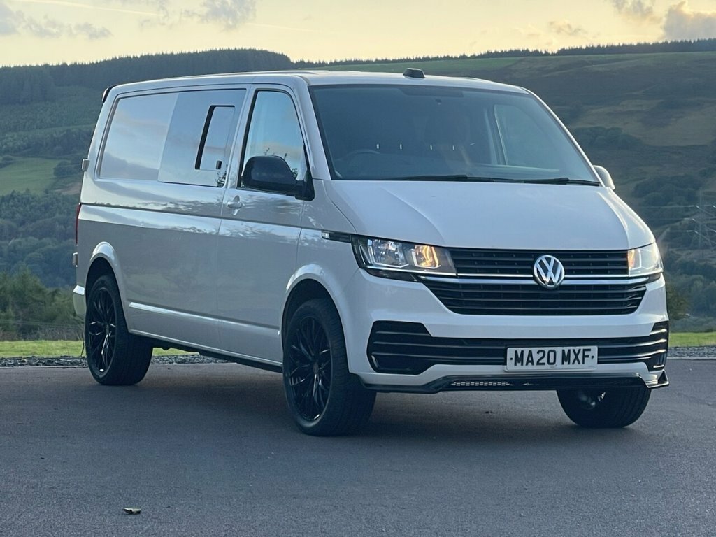 Volkswagen Transporter 2L Startline White