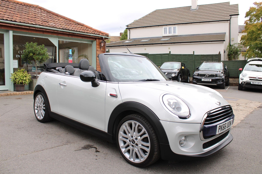 Mini Convertible 1.5 Cooper Euro 6 Ss Silver