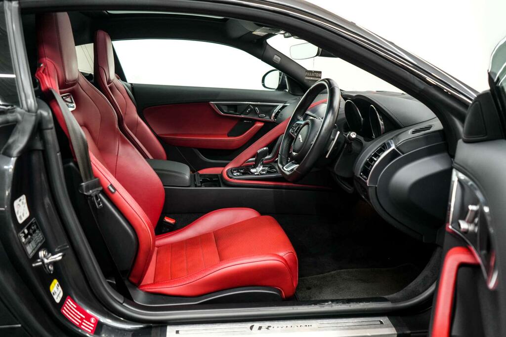 Jaguar F-Type 3L R-dynamic Grey #16