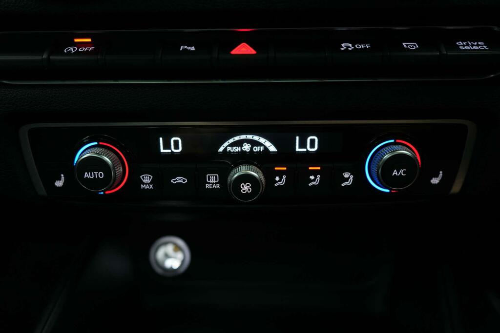Audi RS3 Rs 3 Tfsi Quattro Black #30