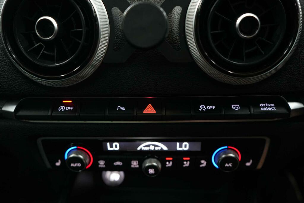 Audi RS3 Rs 3 Tfsi Quattro Black #31