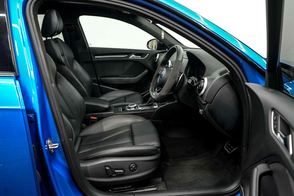 Audi RS3 Rs 3 Tfsi Quattro Black #15