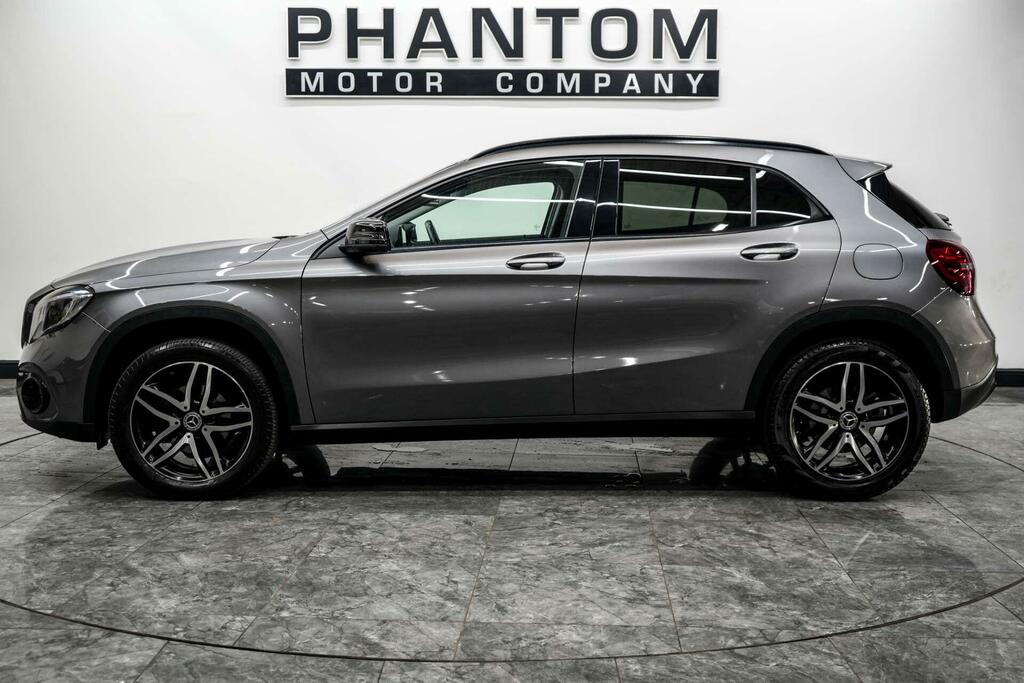Mercedes-Benz GLA Class Urban Edition Grey #2