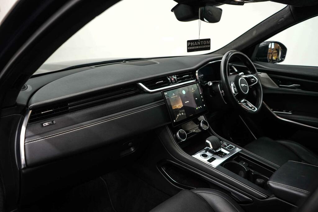 Jaguar F-Pace 3.0 D300 R-dynamic Se Awd Black #15