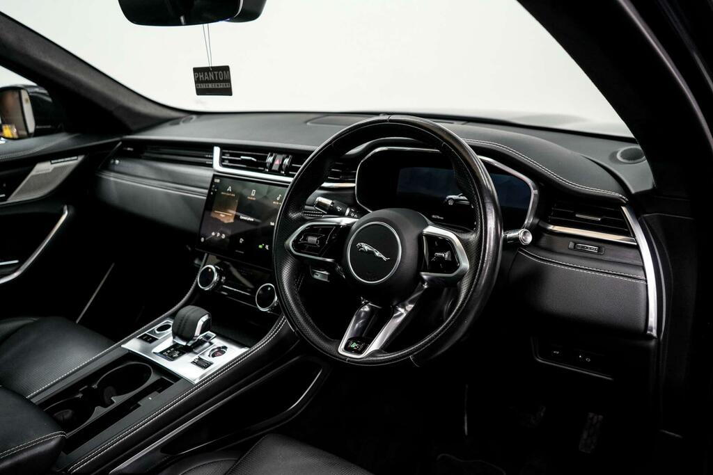 Jaguar F-Pace 3.0 D300 R-dynamic Se Awd Black #11