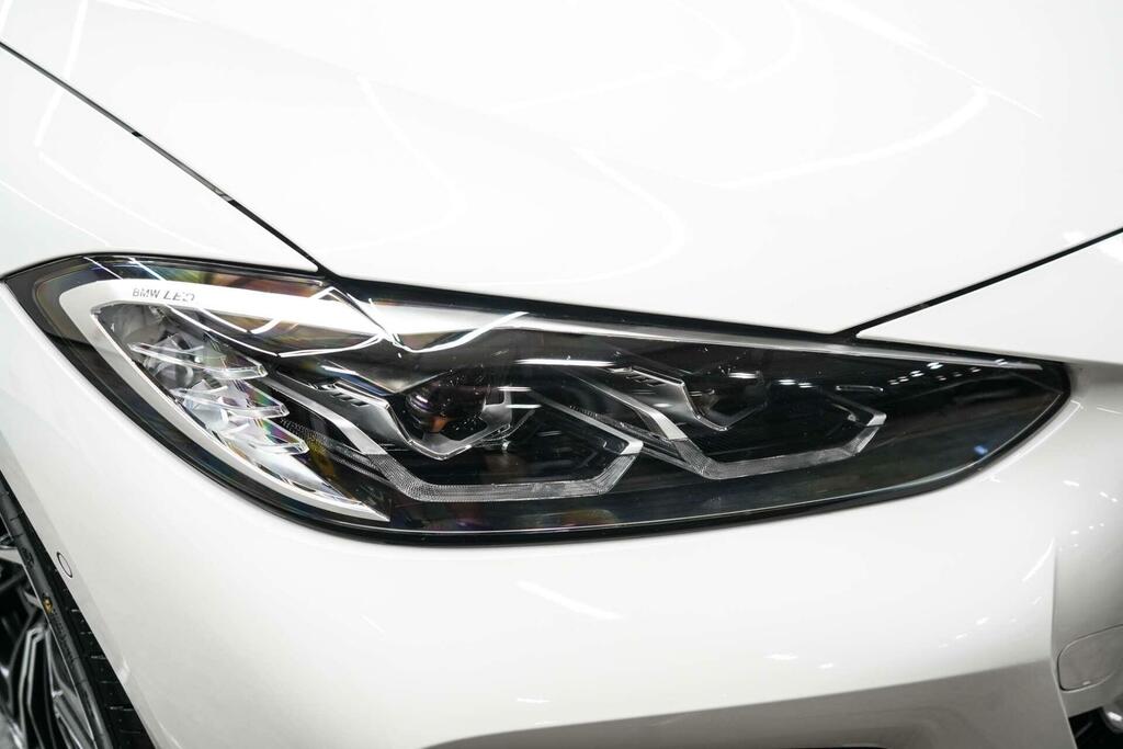 BMW 4 Series M Sport White #6