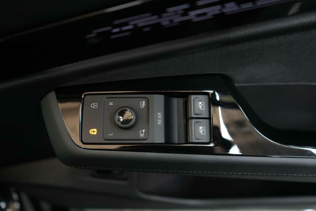 Volkswagen ID.7 Hatchback Grey #22