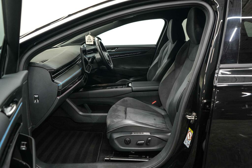 Volkswagen ID.7 Hatchback Grey #17