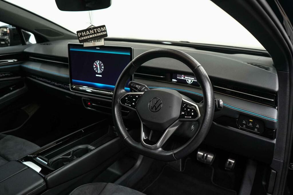 Volkswagen ID.7 Hatchback Grey #10