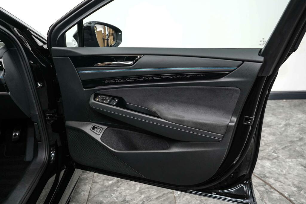 Volkswagen ID.7 Hatchback Grey #21