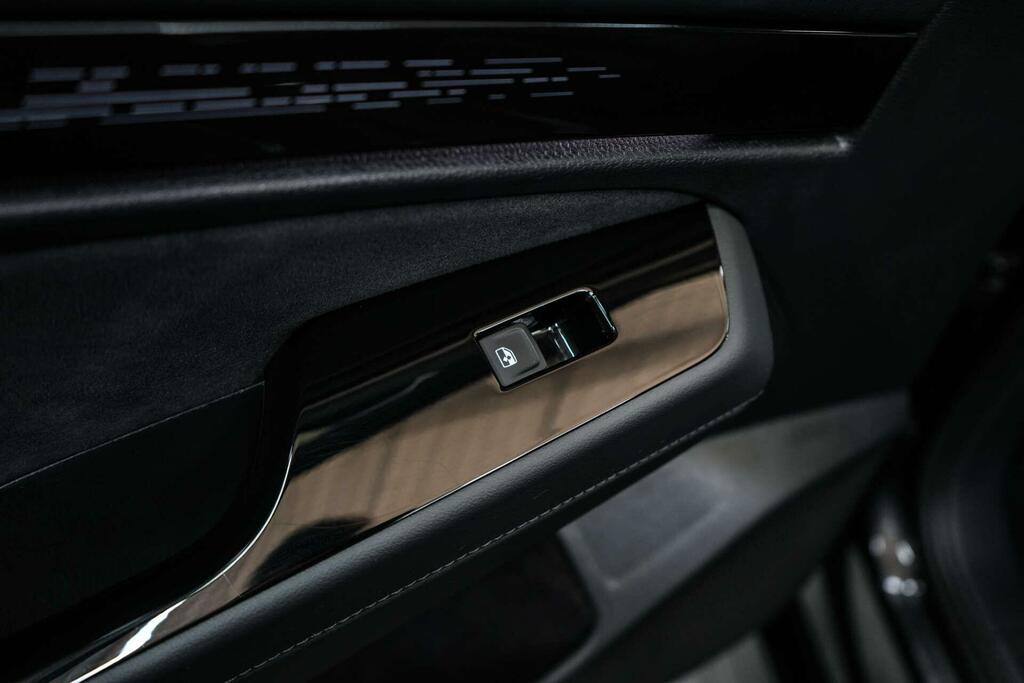 Volkswagen ID.7 Hatchback Grey #15
