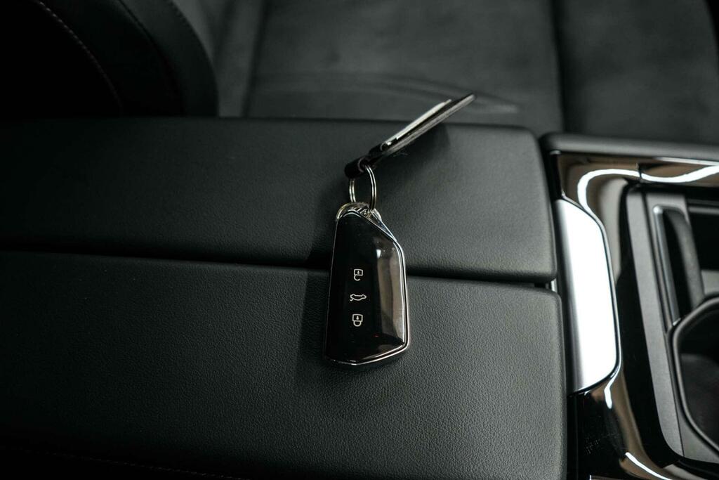 Volkswagen ID.7 Hatchback Grey #23