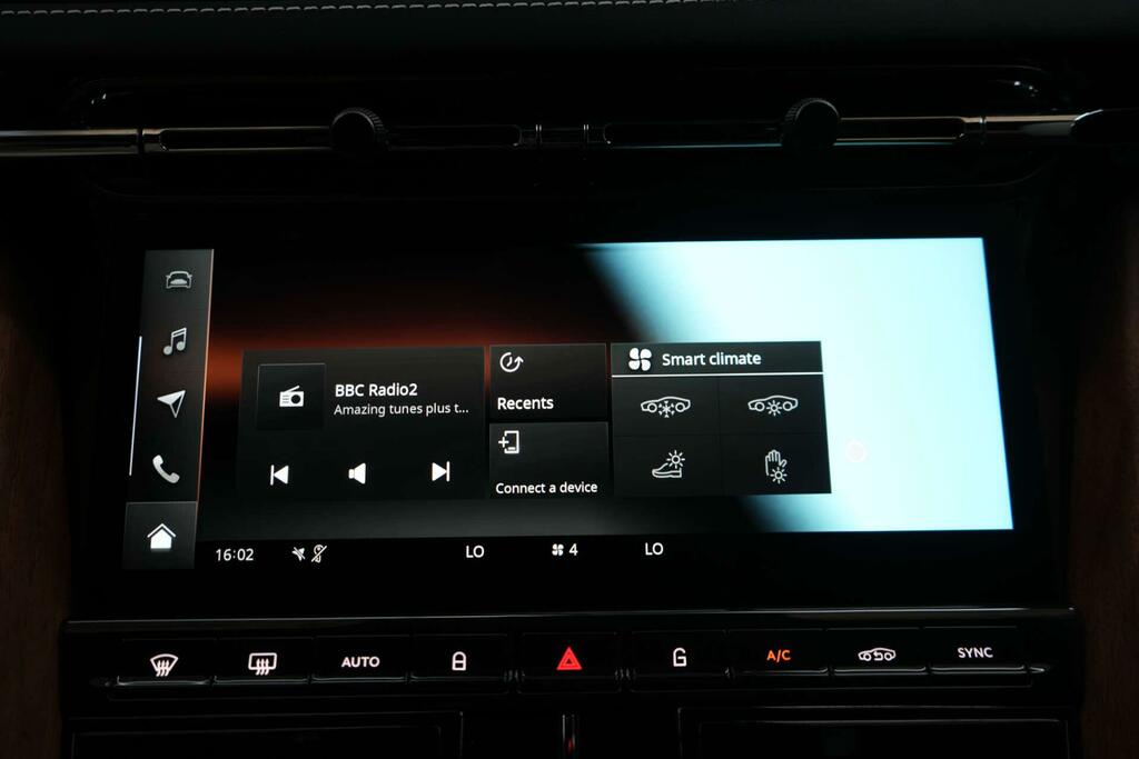 Aston Martin DB12 V8 Auto Green #30
